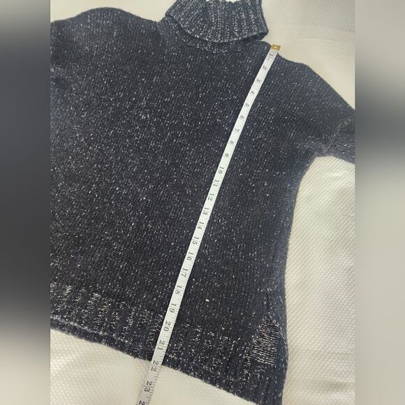 Vince silk and wool blend turtleneck semicrop sweater - Picture 8 of 13